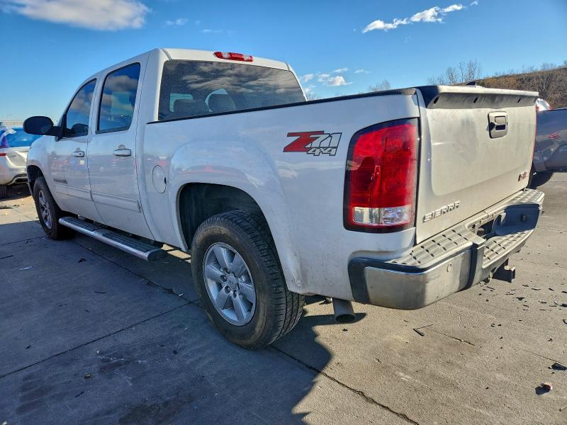Photo 2 from auction – 2011 GMC SIERRA K15 with VIN 3GTP2WE32BG374932