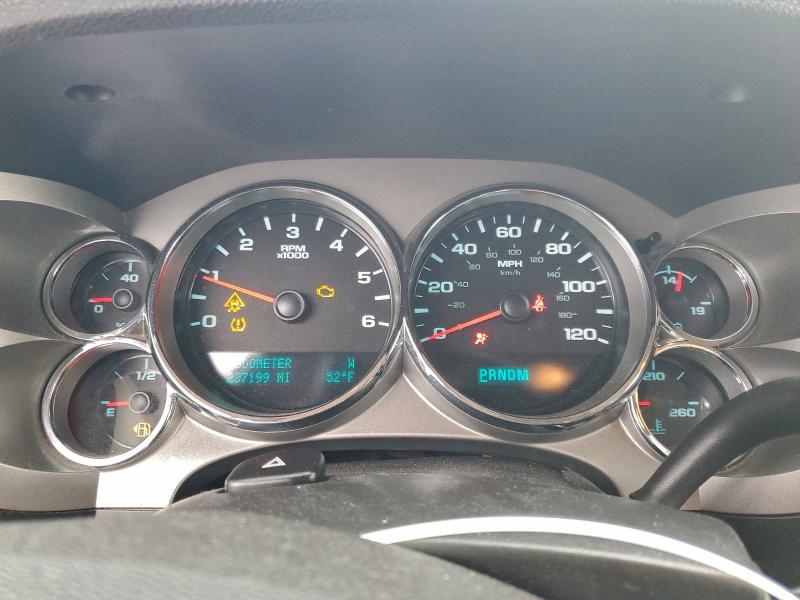 Photo 9 from auction – 2011 CHEVROLET SILVERADO with VIN 1GCRCSE09BZ338109