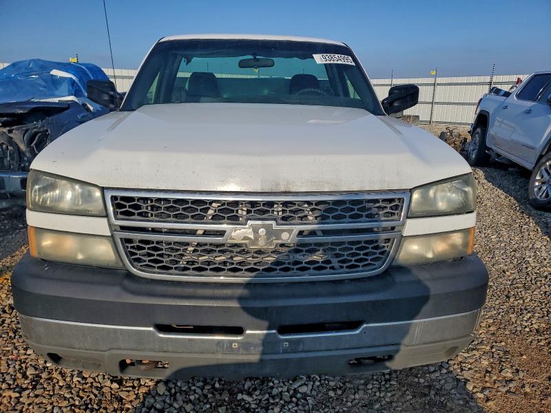 Photo 5 from auction – 2005 CHEVROLET SILVERADO with VIN 1GCHK24U55E162058