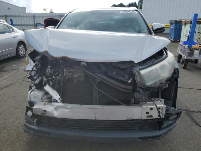 Photo 5 from auction – 2015 TOYOTA HIGHLANDER with VIN 5TDJKRFH6FS146988