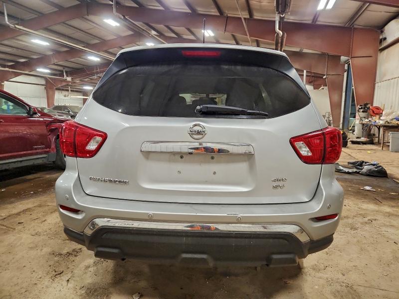 Photo 6 from auction – 2017 NISSAN PATHFINDER with VIN 5N1DR2MM0HC616285