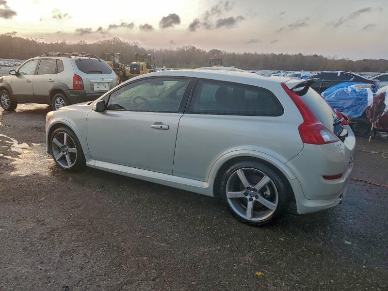 Photo 2 from auction – 2011 VOLVO C30 T5 with VIN YV1672MK0B2239188