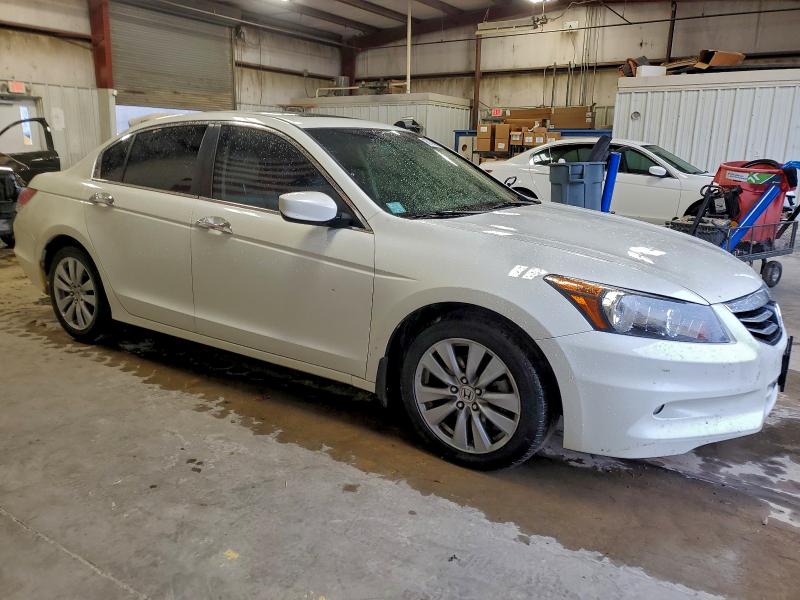 Photo 4 from auction – 2011 HONDA ACCORD with VIN 1HGCP3F89BA007132