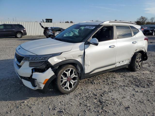 KIA SELTOS SX 2021 with VIN KNDETCA26M7221226 - Photo from auction