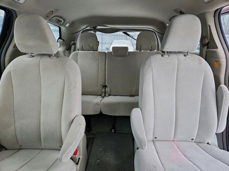 Photo 10 from auction – 2012 TOYOTA SIENNA BAS with VIN 5TDKA3DCXCS013836