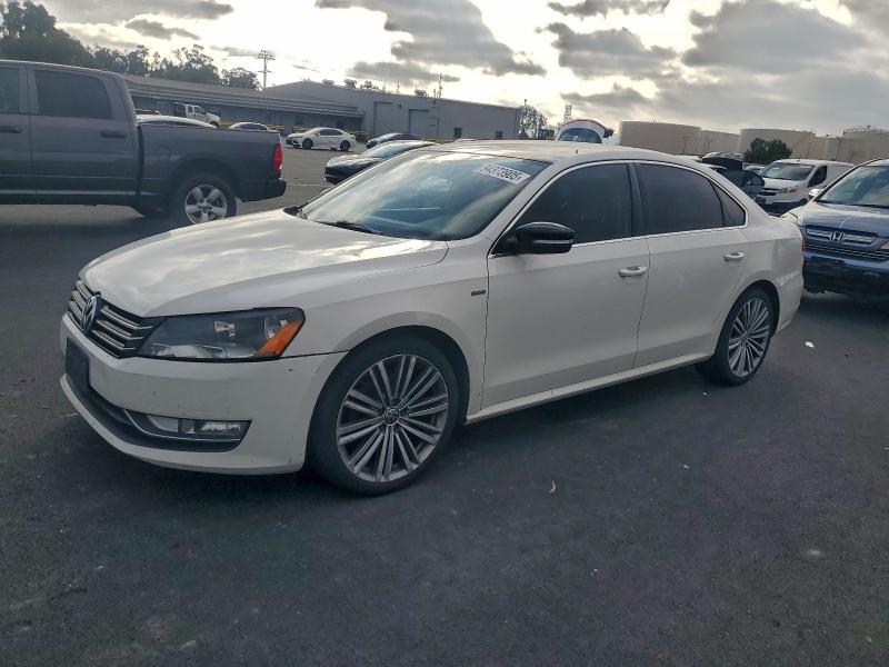 Photo 1 from auction – 2015 VOLKSWAGEN PASSAT SE with VIN 1VWBT7A38FC046536