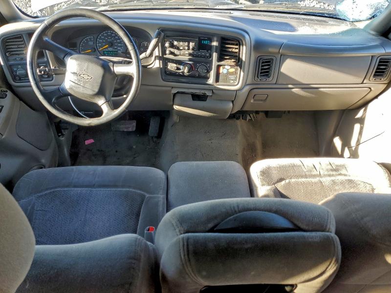 Photo 8 from auction – 2000 CHEVROLET SILVERADO with VIN 2GCEC19V8Y1405458