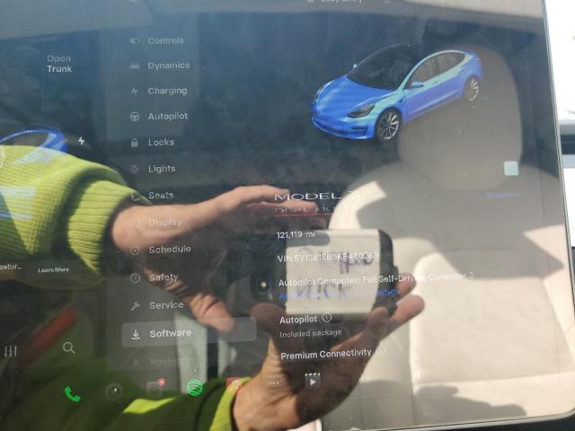 Photo 9 from auction – 2019 TESLA MODEL 3 with VIN 5YJ3E1EB8KF440289