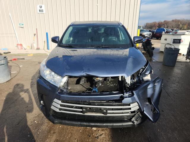 Photo 5 from auction – 2018 TOYOTA HIGHLANDER with VIN 5TDJZRFH3JS486796