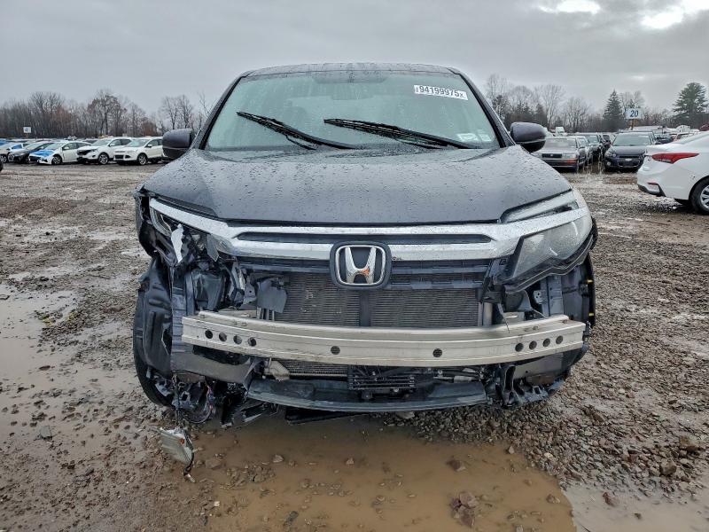 Photo 5 from auction – 2017 HONDA RIDGELINE with VIN 5FPYK3F48HB038136