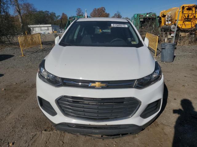 Photo 5 from auction – 2019 CHEVROLET TRAX LS with VIN 3GNCJKSBXKL305197
