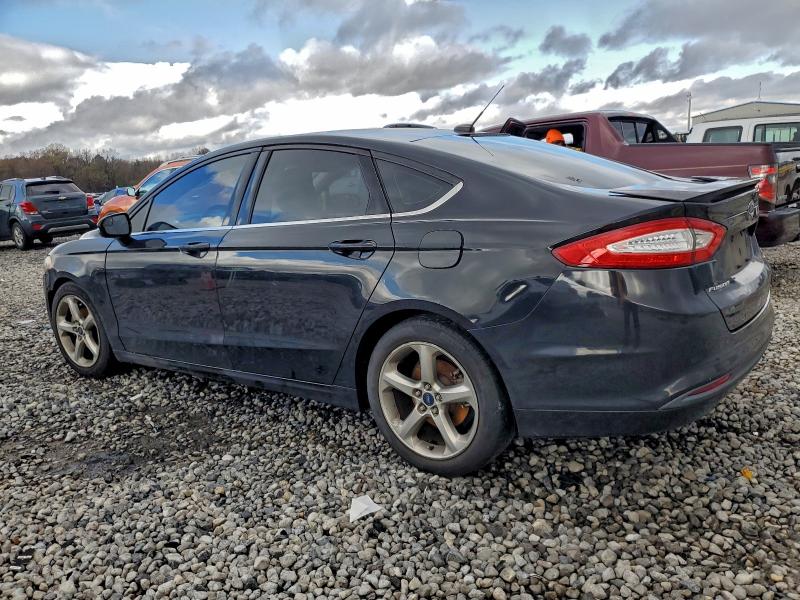 Photo 2 from auction – 2015 FORD FUSION with VIN 3FA6P0HD0FR300519