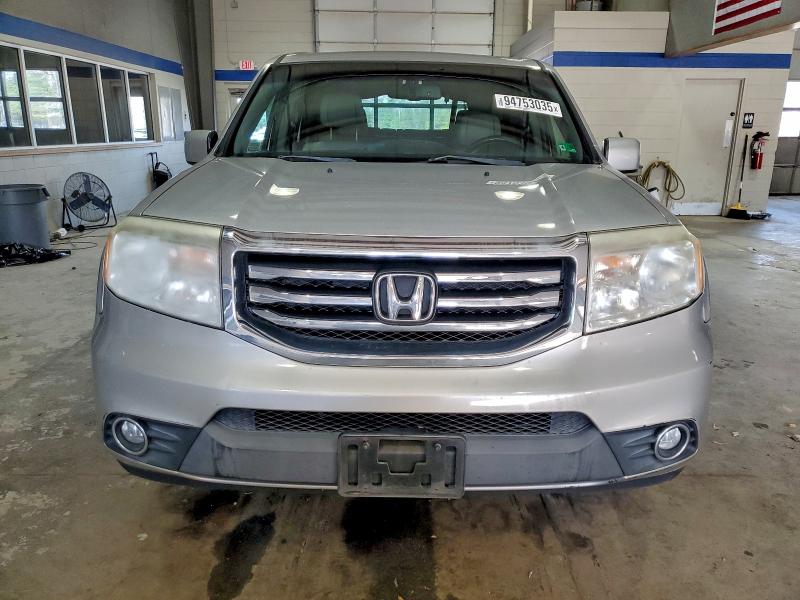 Photo 5 from auction – 2012 HONDA PILOT EXL with VIN 5FNYF4H50CB030985