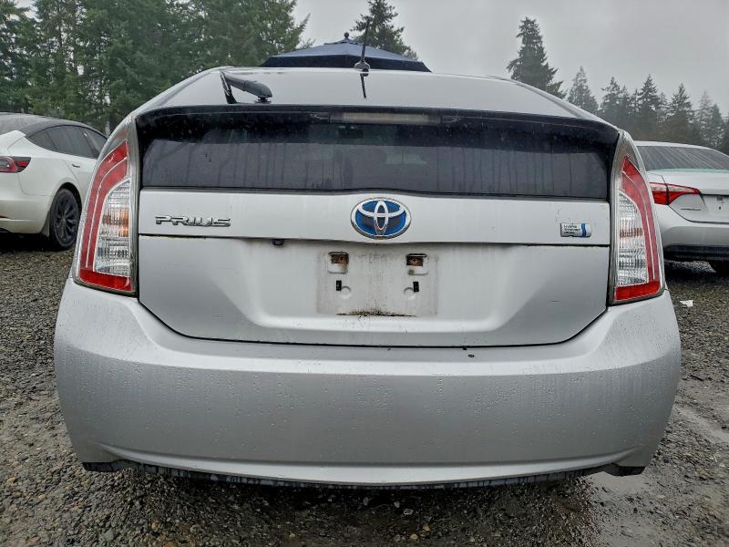 Photo 6 from auction – 2014 TOYOTA PRIUS with VIN JTDKN3DU3E1751734