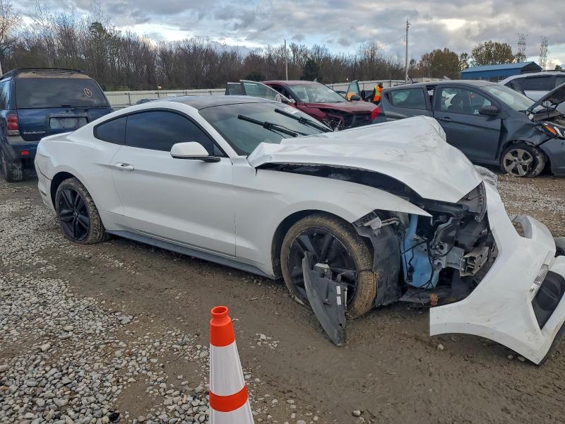 Photo 4 from auction – 2016 FORD MUSTANG with VIN 1FA6P8TH5G5264954