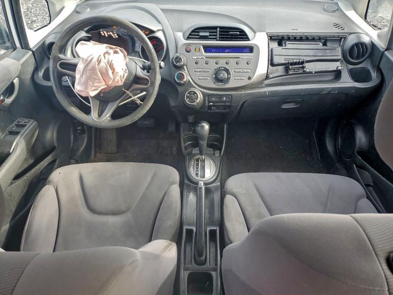 Photo 8 from auction – 2009 HONDA FIT with VIN JHMGE88239C000251