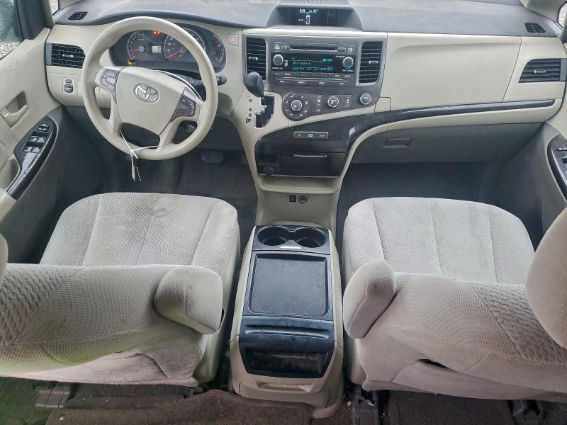 Photo 8 from auction – 2011 TOYOTA SIENNA LE with VIN 5TDKK3DC1BS002610