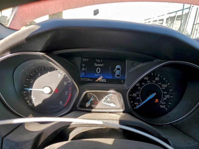 Photo 9 from auction – 2015 FORD FOCUS SE with VIN 1FADP3K24FL342187