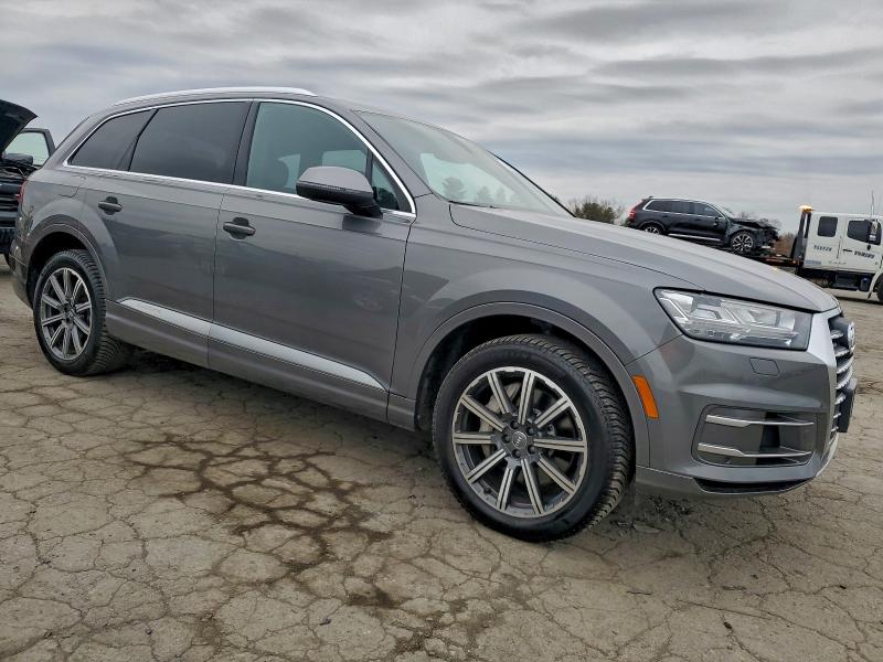 Photo 4 from auction – 2017 AUDI Q7 PREMIUM with VIN WA1LAAF71HD037903