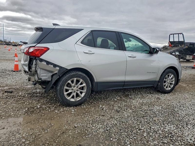 Photo 3 from auction – 2020 CHEVROLET EQUINOX LT with VIN 3GNAXKEV7LS685084