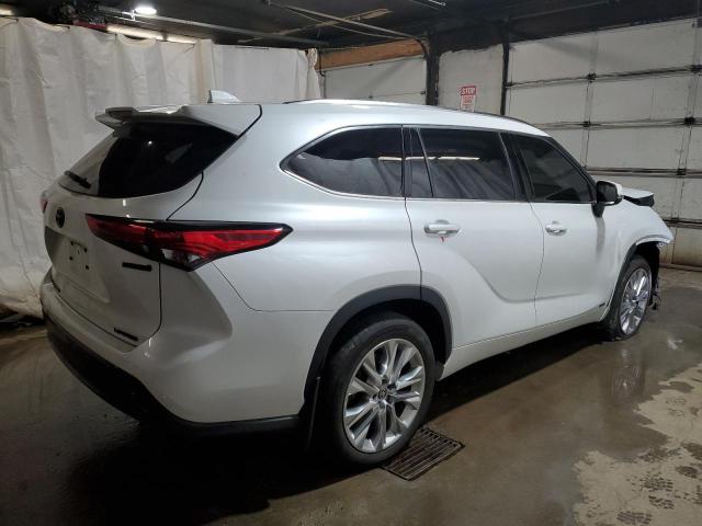 Photo 3 from auction – 2022 TOYOTA HIGHLANDER with VIN 5TDXBRCH4NS555830