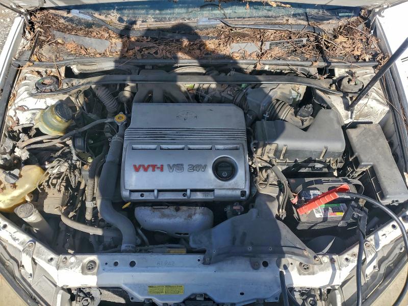 Photo 11 from auction – 2005 TOYOTA CAMRY LE with VIN JTDBF32KX50165830