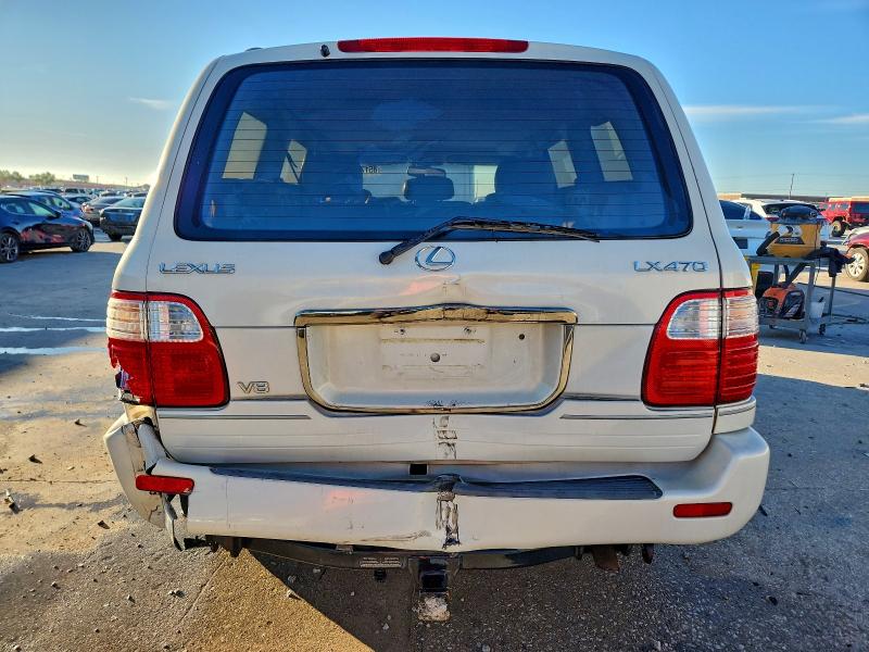 Photo 6 from auction – 2000 LEXUS LX 470 with VIN JT6HT00W6Y0116501