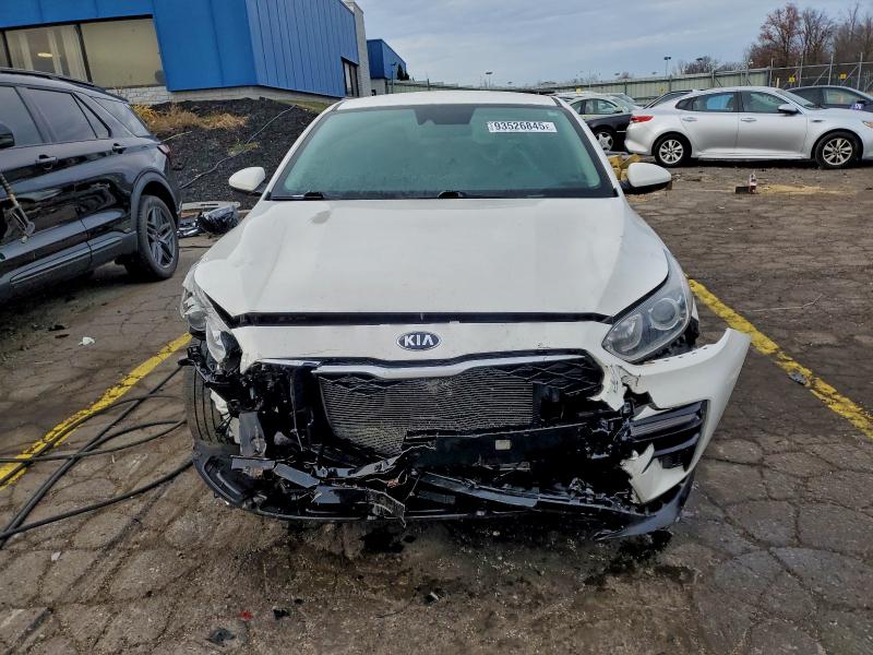 Photo 5 from auction – 2019 KIA FORTE FE with VIN 3KPF24AD4KE114722