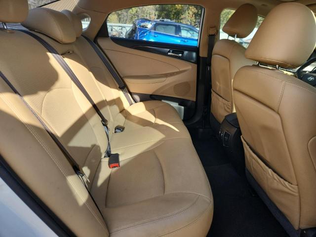 Photo 10 from auction – 2014 HYUNDAI SONATA SE with VIN 5NPEC4AC2EH898477
