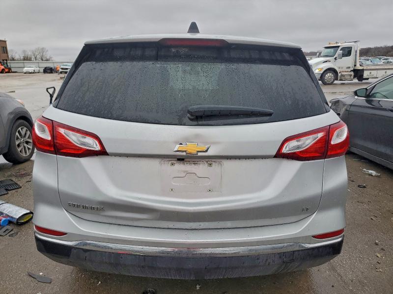 Photo 6 from auction – 2019 CHEVROLET EQUINOX LT with VIN 2GNAXKEV3K6159631