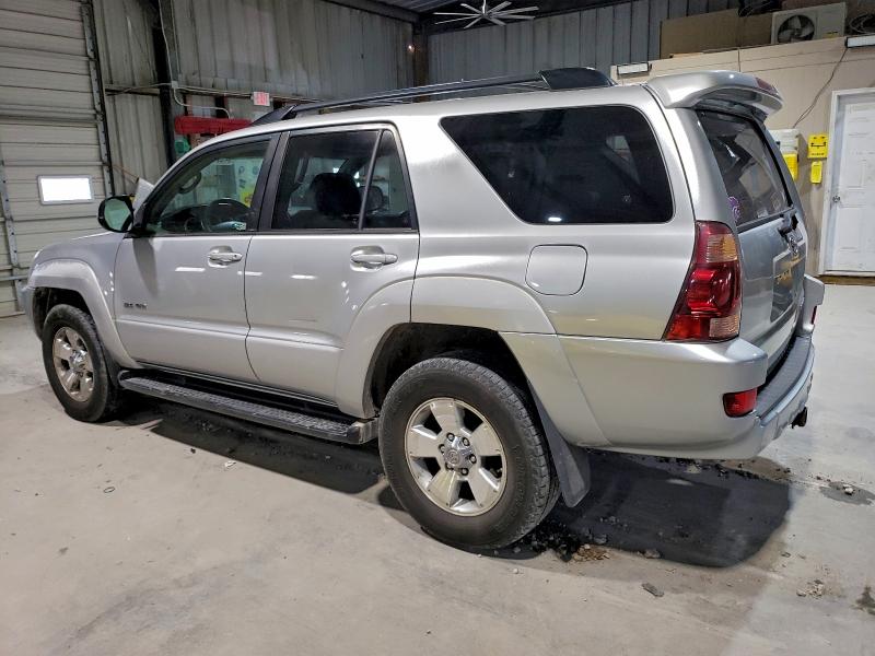 Photo 2 from auction – 2004 TOYOTA 4RUNNER SR with VIN JTEBU14R940022513