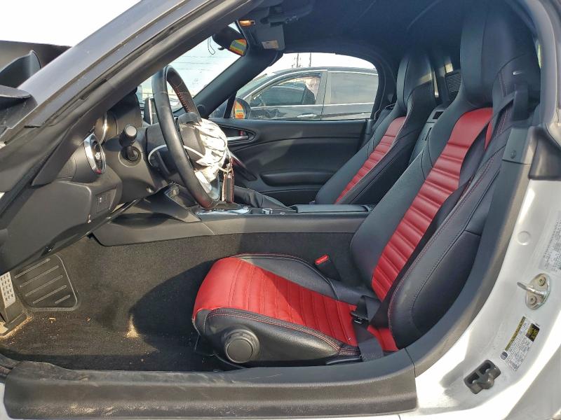 Photo 7 from auction – 2018 FIAT 124 SPIDER with VIN JC1NFAEK7J0134958