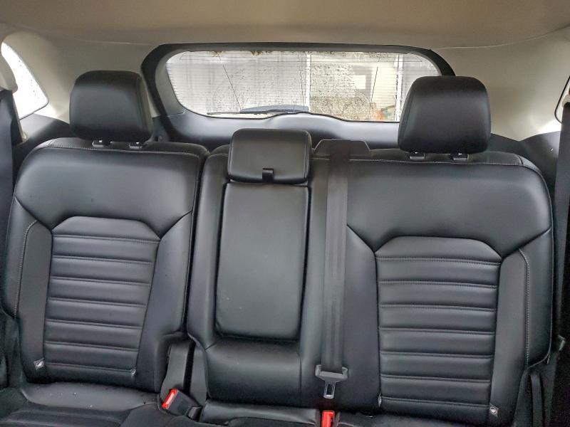 Photo 10 from auction – 2019 FORD EDGE with VIN 2FMPK3J9XKBB45129