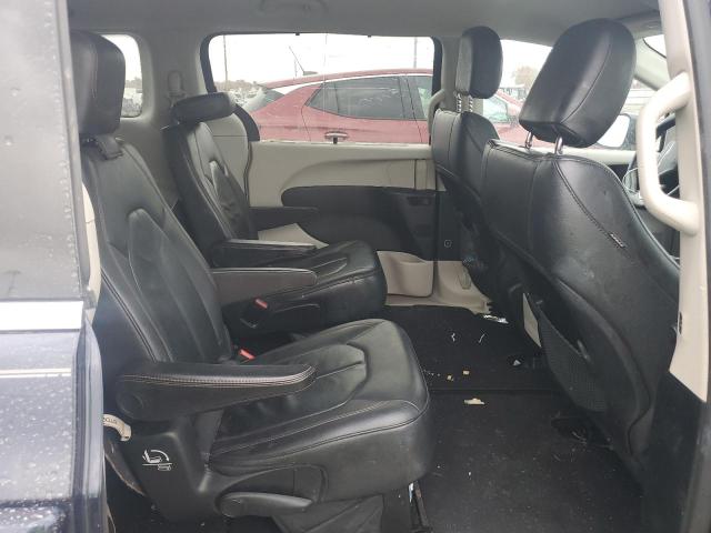 Photo 11 from auction – 2017 CHRYSLER PACIFICA T with VIN 2C4RC1BGXHR743846