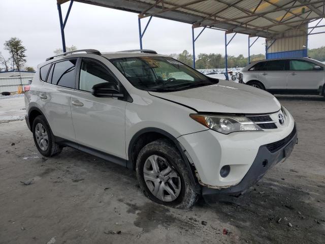 Photo 4 from auction – 2015 TOYOTA RAV4 LE with VIN JTMBFREV5FD145097