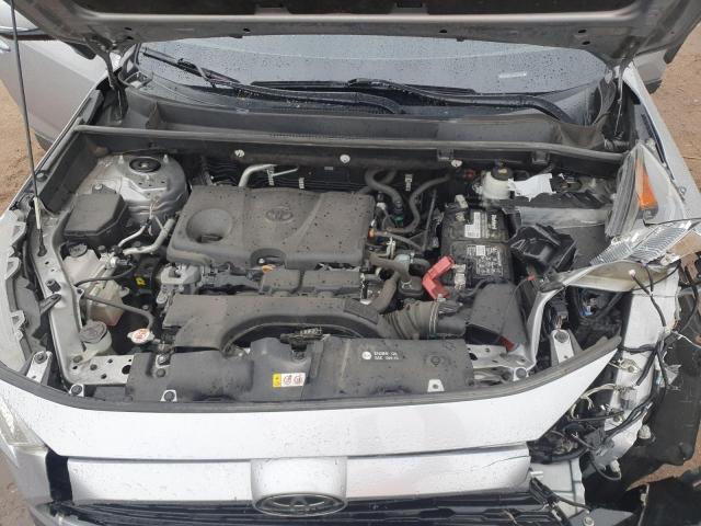 Photo 12 from auction – 2021 TOYOTA RAV4 XLE with VIN 2T3P1RFV2MC159401