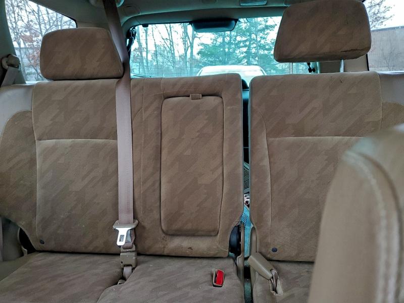 Photo 10 from auction – 2004 HONDA CR-V EX with VIN SHSRD78844U204637