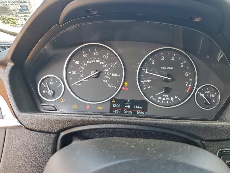 Zdjęcie 9 z aukcji – 2015 BMW 320 I z VIN WBA3B1G59FNT02989