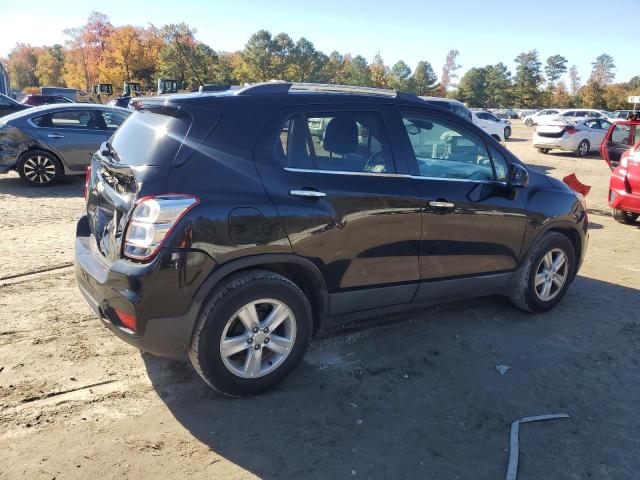 Photo 3 from auction – 2017 CHEVROLET TRAX 1LT with VIN 3GNCJLSB3HL207031