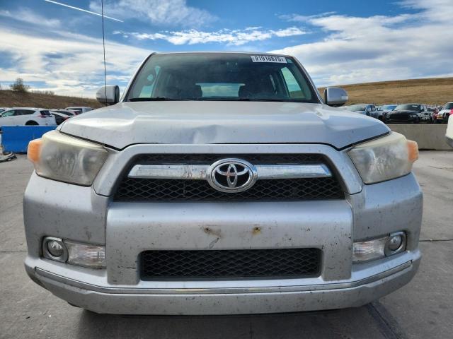 Photo 5 from auction – 2011 TOYOTA 4RUNNER SR with VIN JTEBU5JR1B5066579