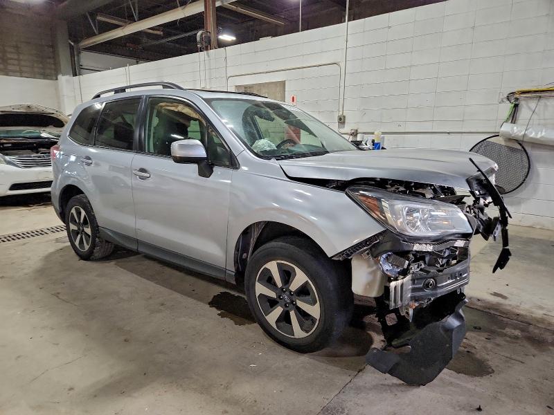 Photo 4 from auction – 2018 SUBARU FORESTER 2 with VIN JF2SJAEC4JH408052