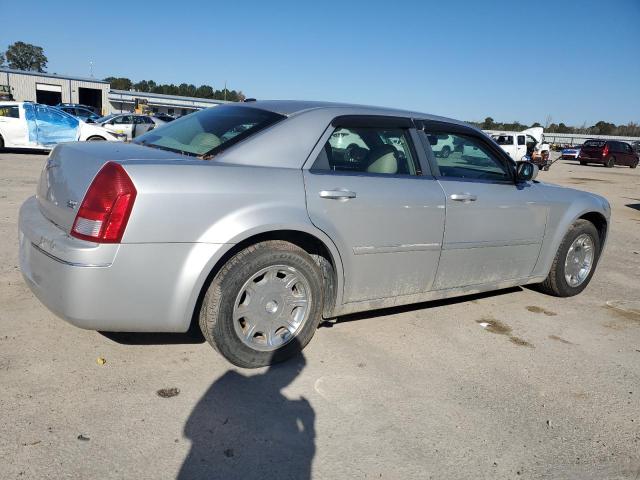 Photo 3 from auction – 2006 CHRYSLER 300 TOURIN with VIN 2C3KA53G86H537736