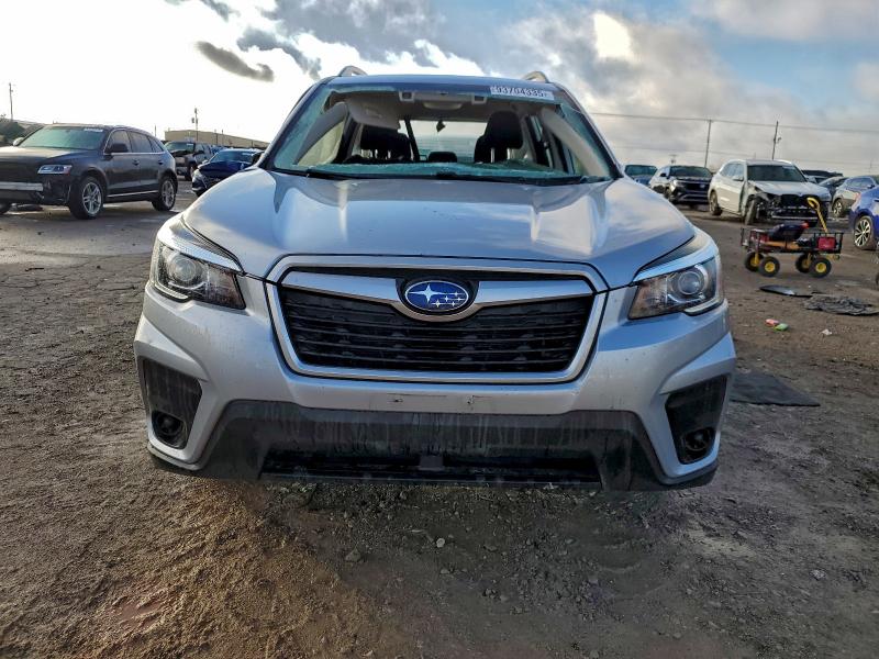 Photo 5 from auction – 2019 SUBARU FORESTER with VIN JF2SKACC7KH560876