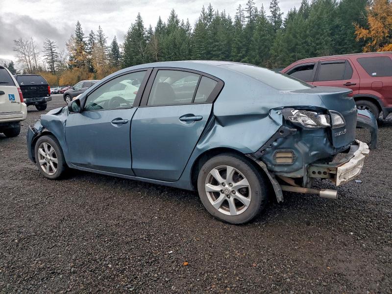Photo 2 from auction – 2010 MAZDA 3 I with VIN JM1BL1SG3A1327472