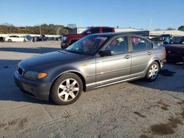 BMW 325 I 2003 with VIN WBAET374X3NJ26653 - Photo from auction