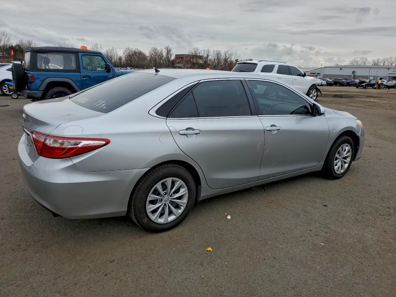 Photo 3 from auction – 2015 TOYOTA CAMRY LE with VIN 4T4BF1FK5FR509011