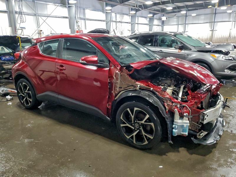 Photo 4 from auction – 2018 TOYOTA C-HR XLE with VIN NMTKHMBX6JR025209