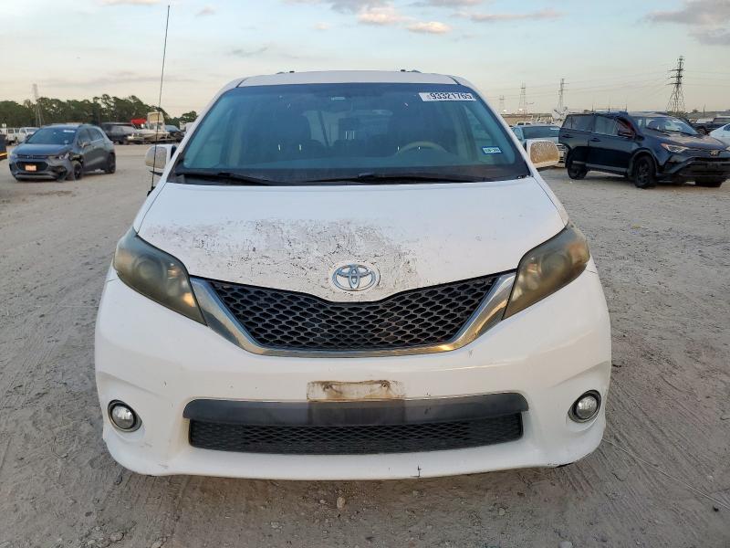 Photo 5 from auction – 2011 TOYOTA SIENNA SPO with VIN 5TDXK3DC6BS045961