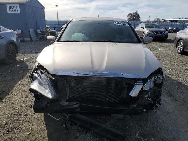 Photo 5 from auction – 2013 CHRYSLER 200 LX with VIN 1C3CCBAB1DN698227