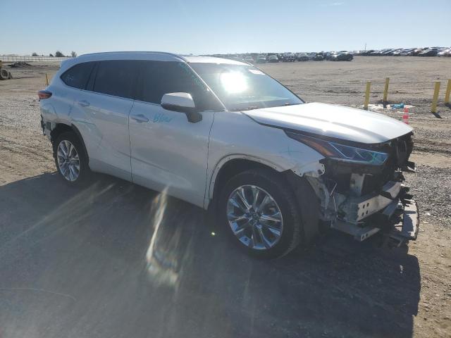 Photo 4 from auction – 2020 TOYOTA HIGHLANDER with VIN 5TDDZRBH3LS048818